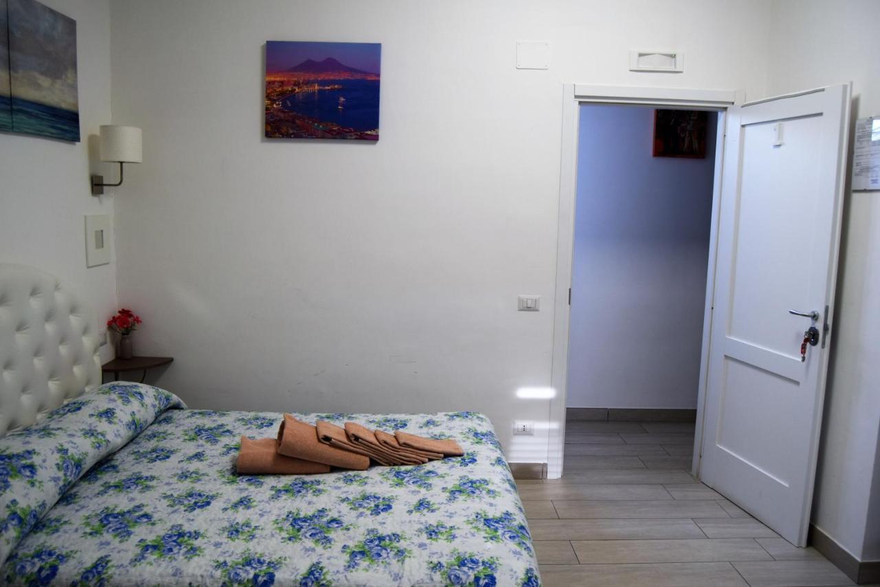 Domus San Biagio 14 Bed & Breakfast Napoli Eksteriør bilde