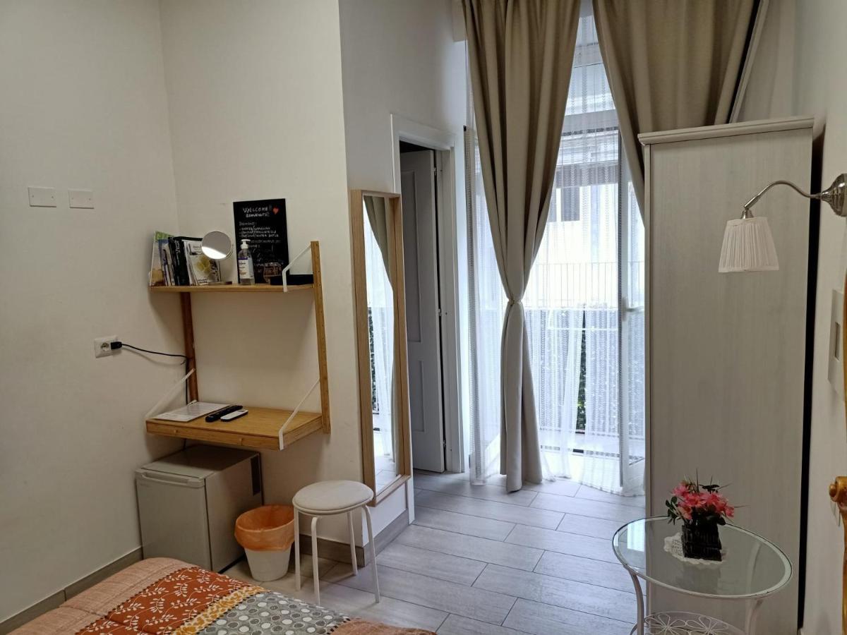 Domus San Biagio 14 Bed & Breakfast Napoli Eksteriør bilde