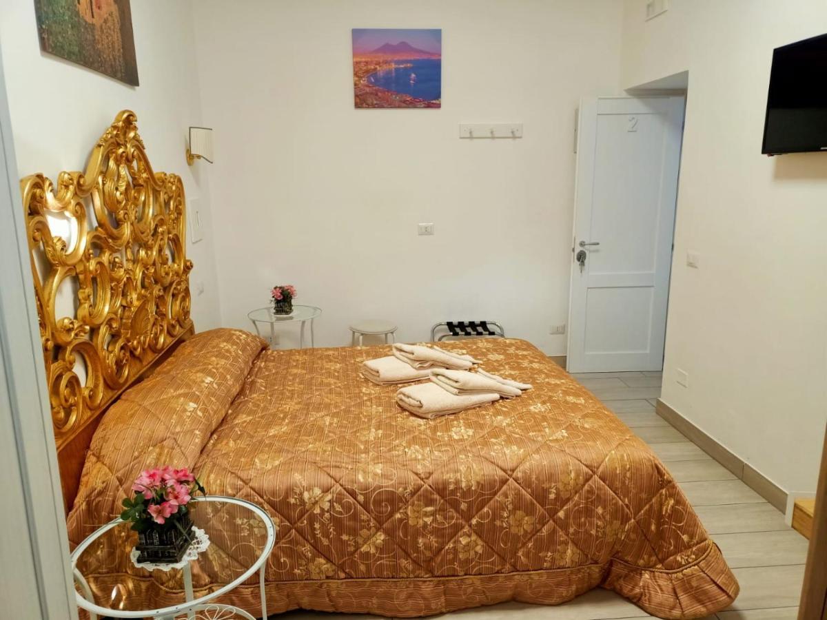 Domus San Biagio 14 Bed & Breakfast Napoli Eksteriør bilde
