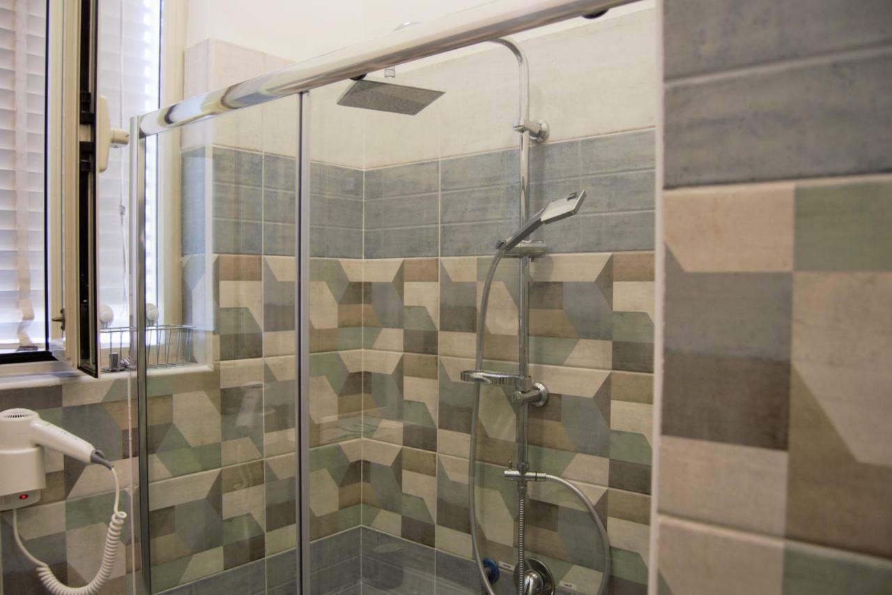 Domus San Biagio 14 Bed & Breakfast Napoli Eksteriør bilde