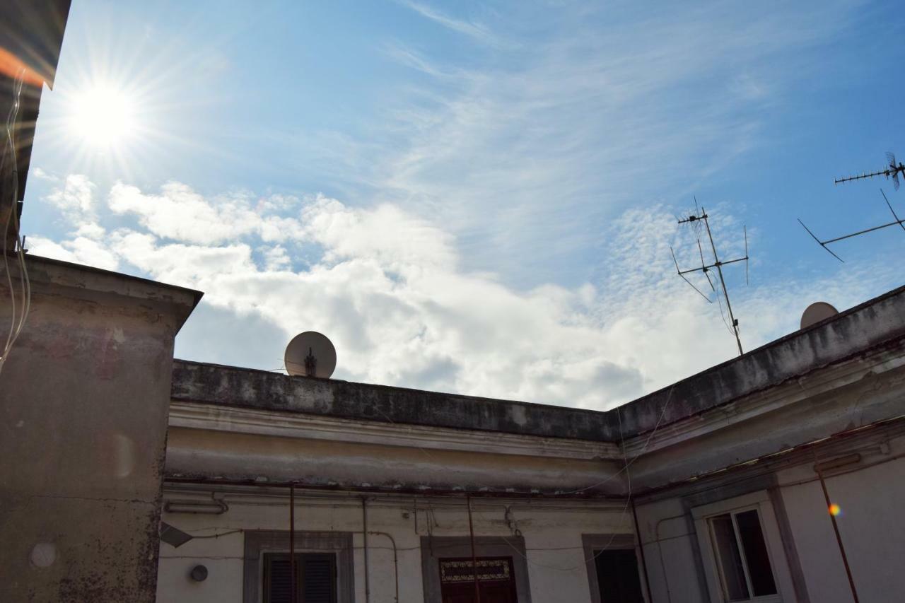 Domus San Biagio 14 Bed & Breakfast Napoli Eksteriør bilde