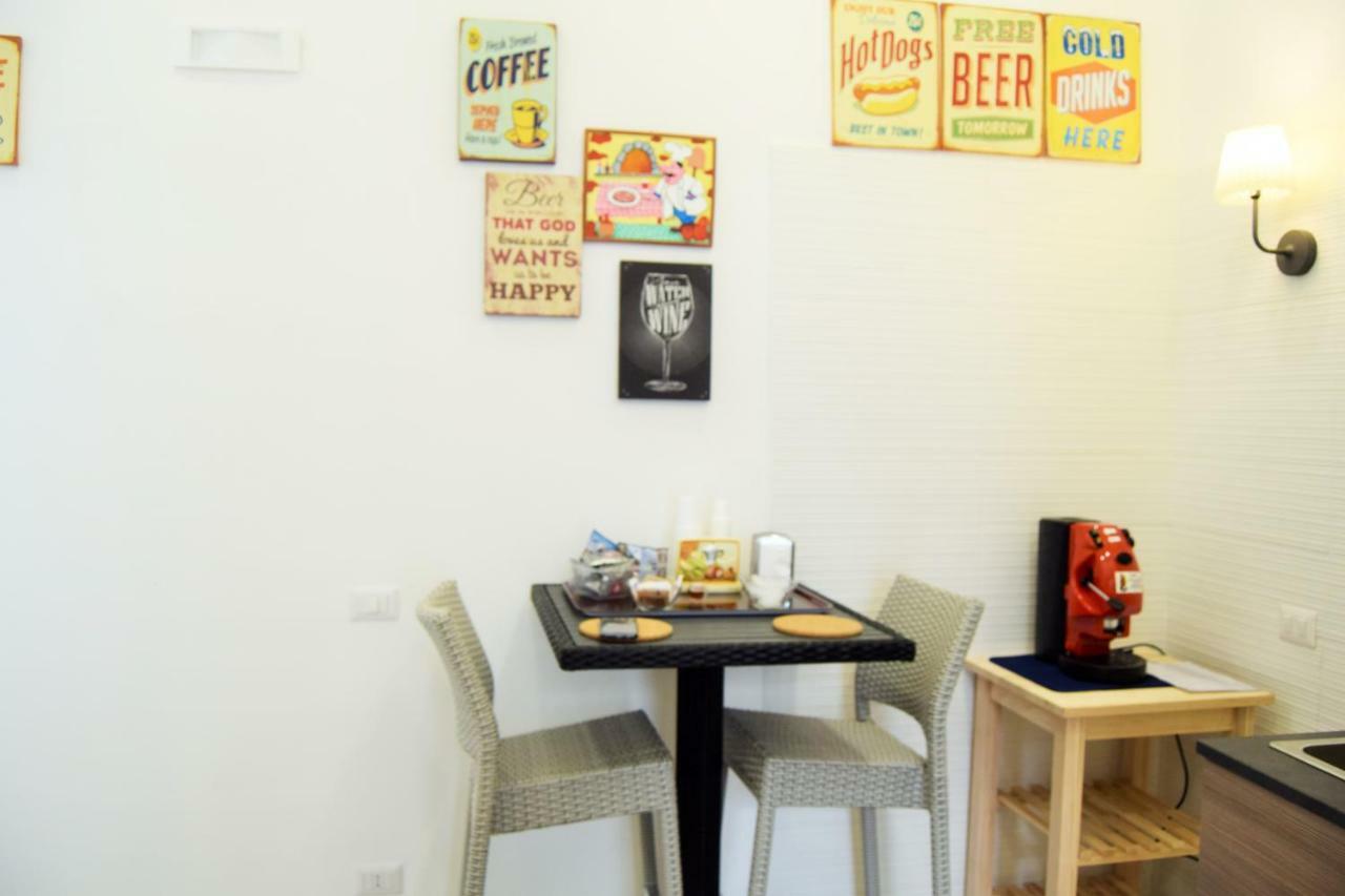 Domus San Biagio 14 Bed & Breakfast Napoli Eksteriør bilde
