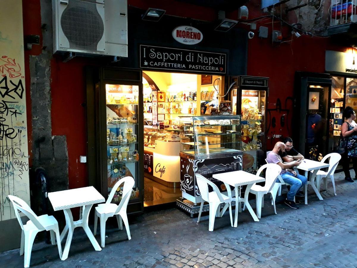 Domus San Biagio 14 Bed & Breakfast Napoli Eksteriør bilde